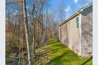 2113 Lancey Drive, Thomasville, NC 27360 - Photo 26