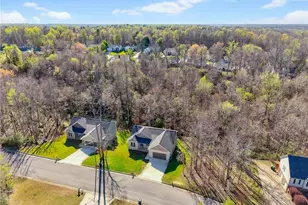 2113 Lancey Dr, Thomasville, NC 27360 - Photo 28