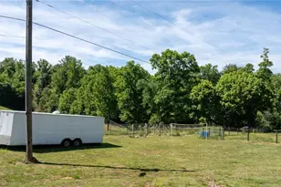 1850 Statesville Rd, North Wilkesboro, NC 28697 - Photo 36