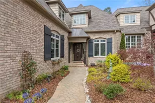 37 Creswell Ct, Greensboro, NC 27407 - Photo 2