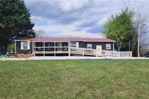 228 Kermit Lewis Rd, Pilot Mountain, NC 27041 - Photo 14