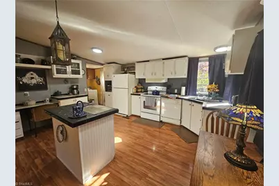 5460 Thompson Mill Road, Graham, NC 27253 - Photo 12