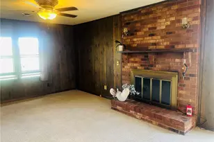 164 Royal Ln, Dobson, NC 27017 - Photo 8