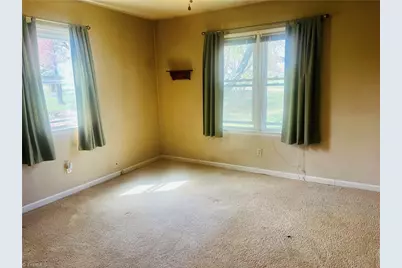 164 Royal Lane, Dobson, NC 27017 - Photo 10