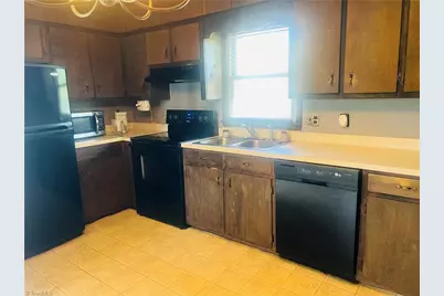 164 Royal Lane, Dobson, NC 27017 - Photo 6