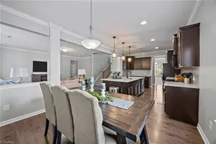 4033 Medina Ct, Pfafftown, NC 27040 - Photo 10