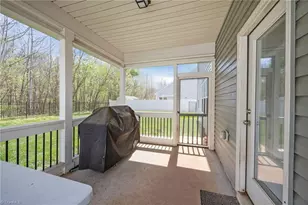 4033 Medina Ct, Pfafftown, NC 27040 - Photo 32