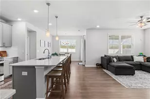 5237 Garnet Hill Dr, Clemmons, NC 27012 - Photo 6