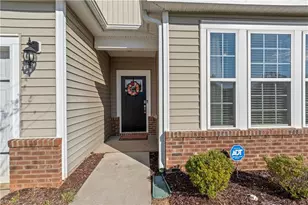 5237 Garnet Hill Dr, Clemmons, NC 27012 - Photo 2