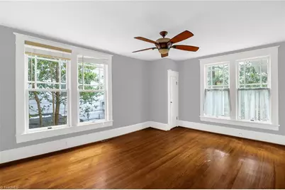 609 Magnolia Street, Greensboro, NC 27401 - Photo 32