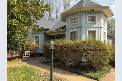 140 White Oak Circle, Reidsville, NC 27320 - Photo 2