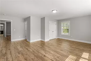 2155 Waterview Dr, Graham, NC 27253 - Photo 32