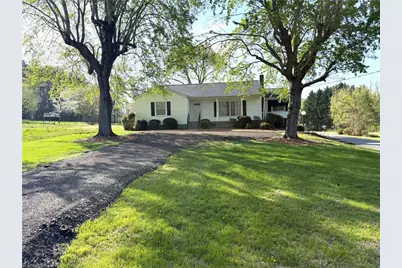 5512 Winona Street, Winston-Salem, NC 27106 - Photo 4