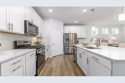 309 Sefton Drive, Jamestown, NC 27282 - Photo 12