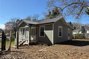 408 Queens Rd, Asheboro, NC 27203 - Photo 2