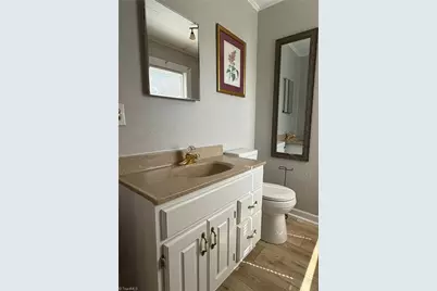 408 Queens Road, Asheboro, NC 27203 - Photo 18