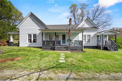 507 Columbia Avenue, Ramseur, NC 27316 - Photo 4