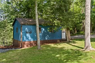 1502 Greenstreet Dr, Traphill, NC 28685 - Photo 10