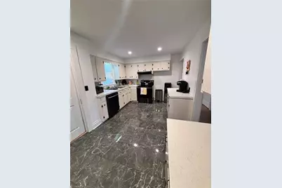 490 Oakland Drive, Elkin, NC 28621 - Photo 10