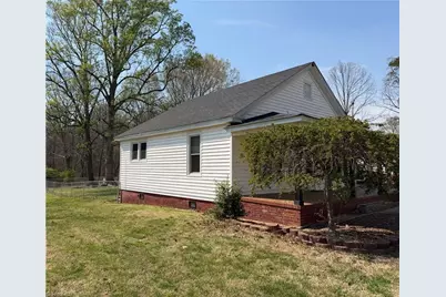 715 Shedd Street, Eden, NC 27288 - Photo 4