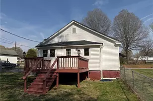 715 Shedd St, Eden, NC 27288 - Photo 6