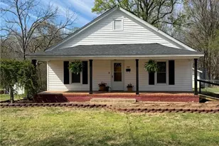 715 Shedd St, Eden, NC 27288 - Photo 2