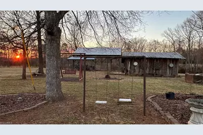 9188 Nc Highway 8, Lexington, NC 27292 - Photo 42