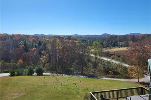 139 Thunder Rd, Piney Creek, NC 28663 - Photo 4