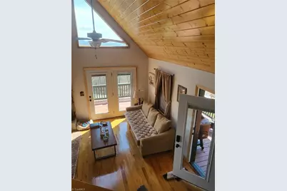 139 Thunder Road, Piney Creek, NC 28663 - Photo 12