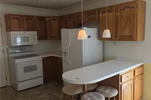 122 Northview Dr, Pilot Mountain, NC 27041 - Photo 8