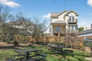 255 Holly Pl Ct, Winston-Salem, NC 27101 - Photo 2