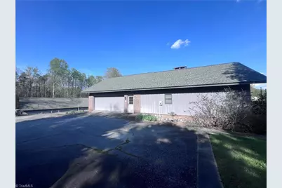 1717 Wallburg High Point Road, High Point, NC 27265 - Photo 16