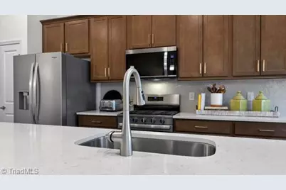 307 Sefton Drive, Jamestown, NC 27282 - Photo 6