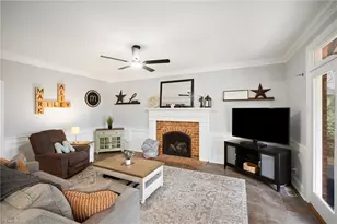 8105 Slane Ct, Clemmons, NC 27012 - Photo 4