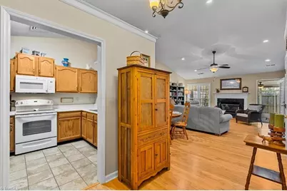 3100 Woodpoint Street, Jamestown, NC 27282 - Photo 4