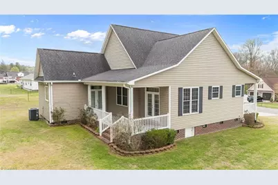 114 Meadow Stone Lane, Mount Airy, NC 27030 - Photo 6