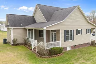 114 Meadow Stone Ln, Mount Airy, NC 27030 - Photo 6