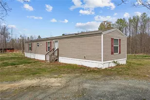 6955 Garrett Store Rd, Liberty, NC 27298 - Photo 36