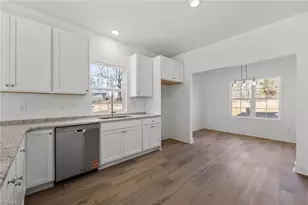 3050 Nc Hwy 62, Liberty, NC 27298 - Photo 12