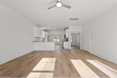 3046 Nc Highway 62, Liberty, NC 27298 - Photo 8