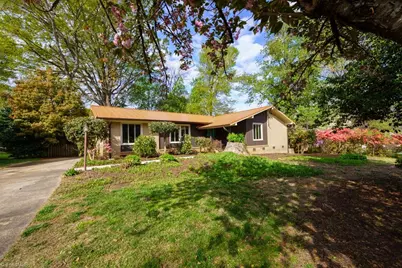 5205 Bennington Drive, Greensboro, NC 27410 - Photo 2