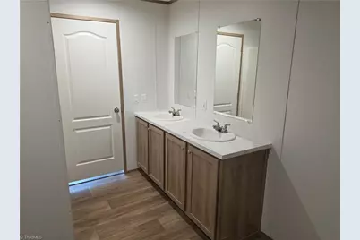 196 Briar Creek Estates, Thomasville, NC 27360 - Photo 12