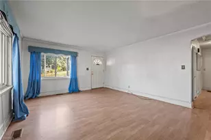 1528 Gorrell St, Greensboro, NC 27401 - Photo 8