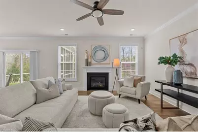 4218 Pelican Street, High Point, NC 27265 - Photo 10