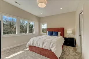 2402 N Elm St, Greensboro, NC 27408 - Photo 28