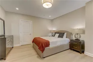 2402 N Elm St, Greensboro, NC 27408 - Photo 34