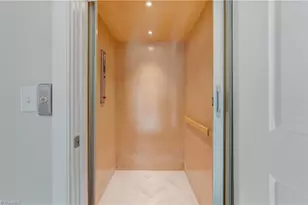 2402 N Elm St, Greensboro, NC 27408 - Photo 22