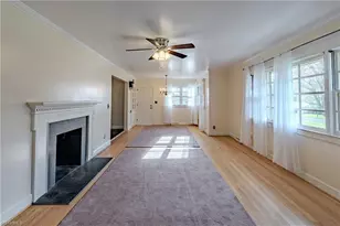 246 Fairview Ave, Mount Airy, NC 27030 - Photo 2