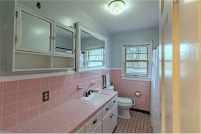 246 Fairview Avenue, Mount Airy, NC 27030 - Photo 16