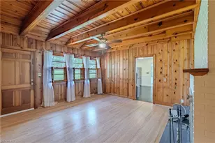 246 Fairview Ave, Mount Airy, NC 27030 - Photo 10